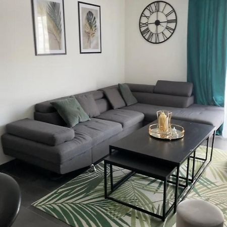 Appartement Vert Корбей-Эссон Экстерьер фото
