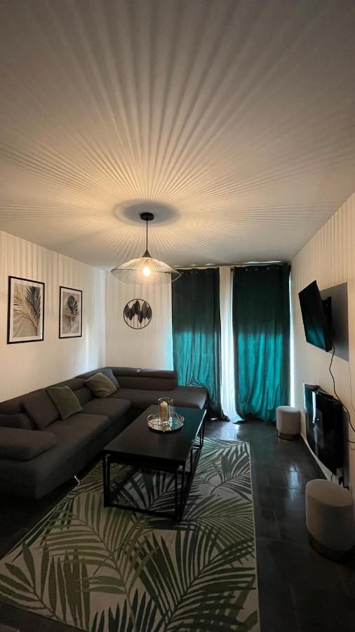 Appartement Vert Корбей-Эссон Экстерьер фото