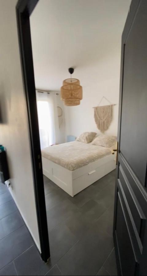 Appartement Vert Корбей-Эссон Экстерьер фото